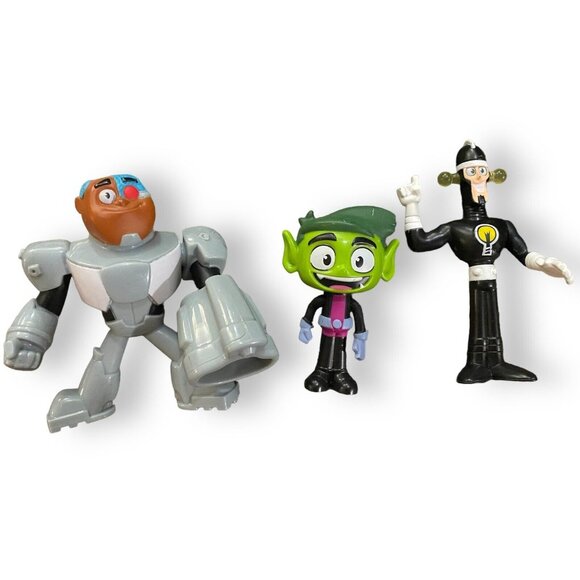 DC Comics Teen Titans Go Figure McDonalds Happy Meal Toy 2017 Cyborg Beast Boy - Picture 1 of 3